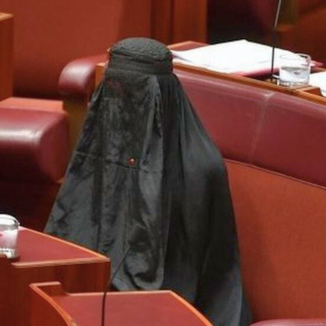 Pauline Hanson Burqa Stunt: The Day the Australian Senate Stopped for 90 Minutes.