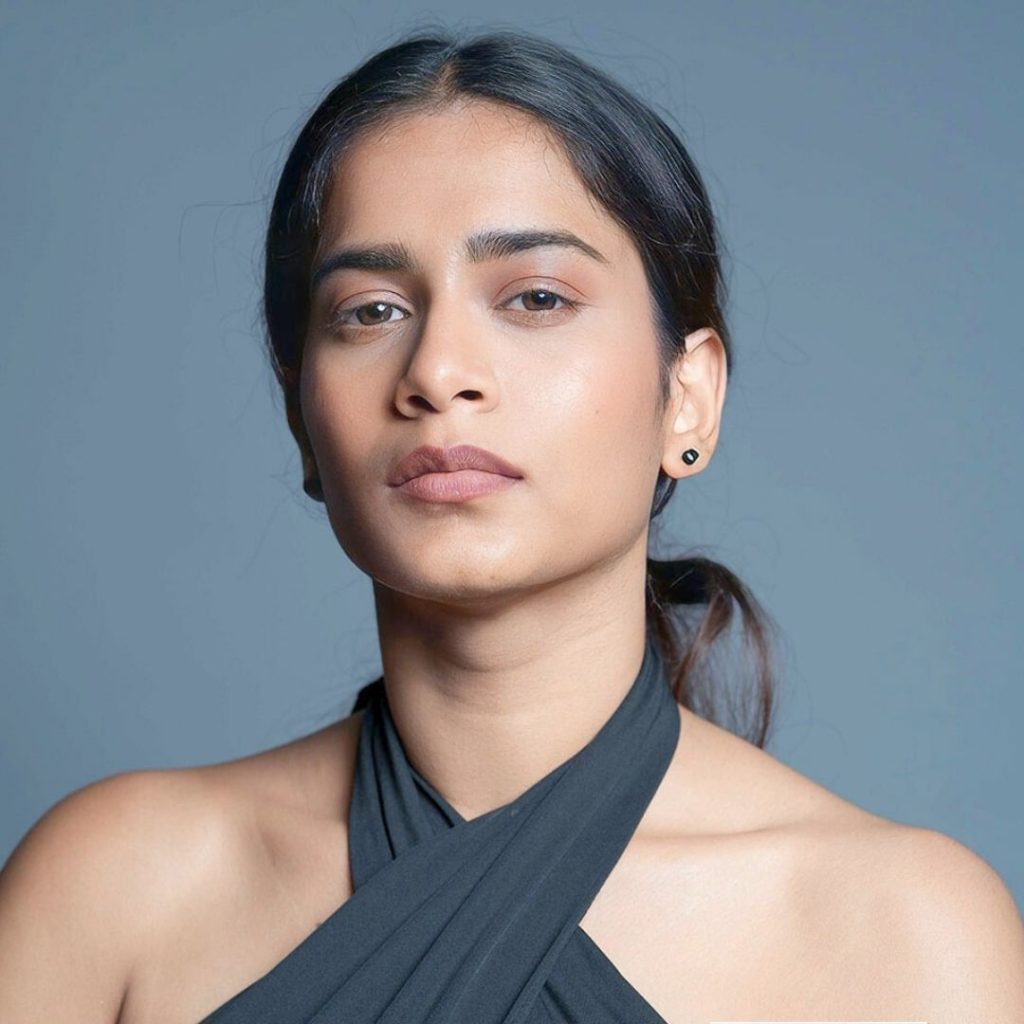 Sahithi Dasari: The Bold and Beautiful Telugu Actress Who’s Winning Hearts.