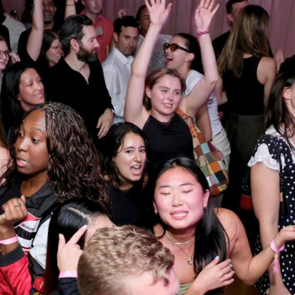 Discover Bhajan Clubing in the USA – a sober raving trend blending devotional bhajans with modern beats. Explore its rise among Gen Z, events in major cities, and impact on nightlife.