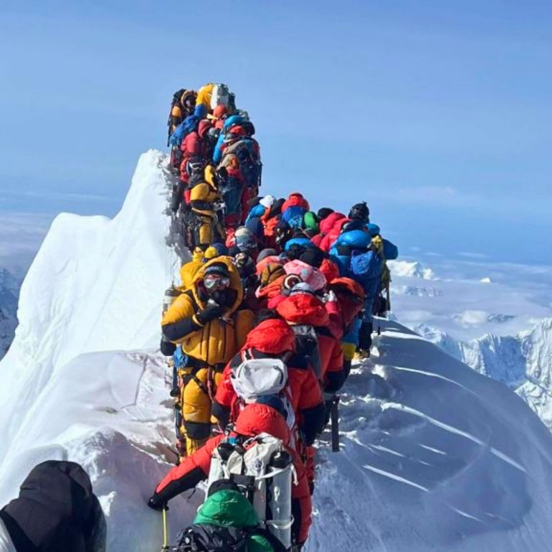 Mount Everest Poisoning Allegations: Truth or Media Hype?